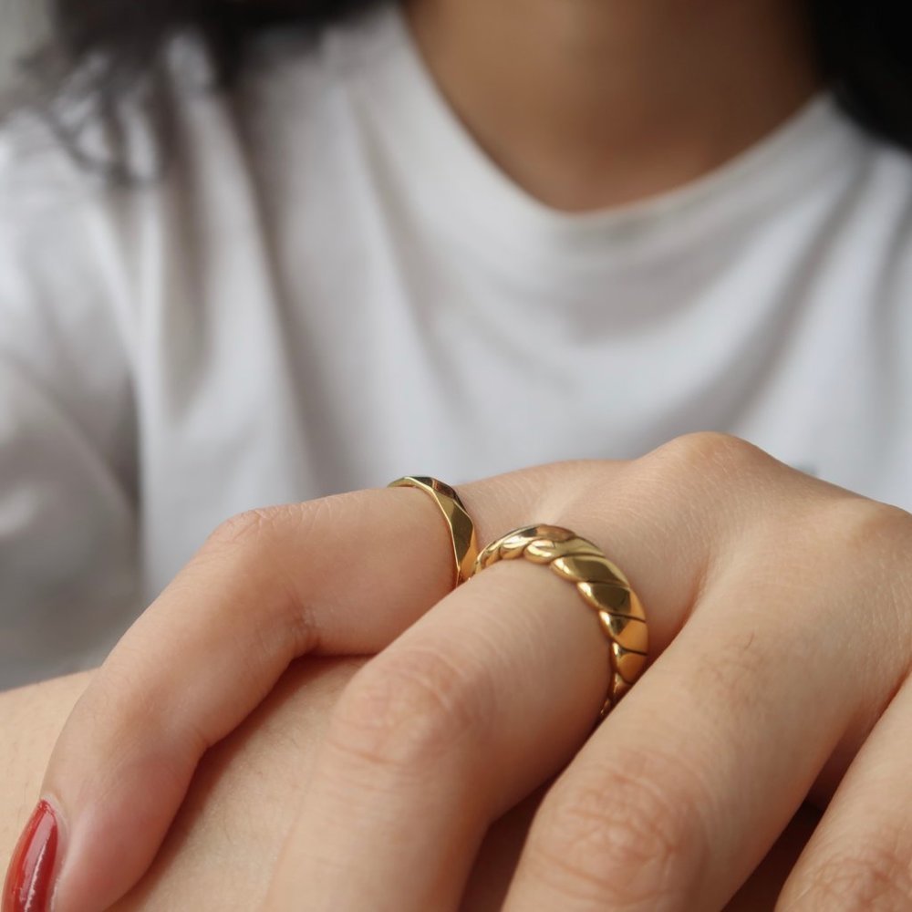 NEW 18K Gold Plated Braided Open Ring - Picture 2 of 7
